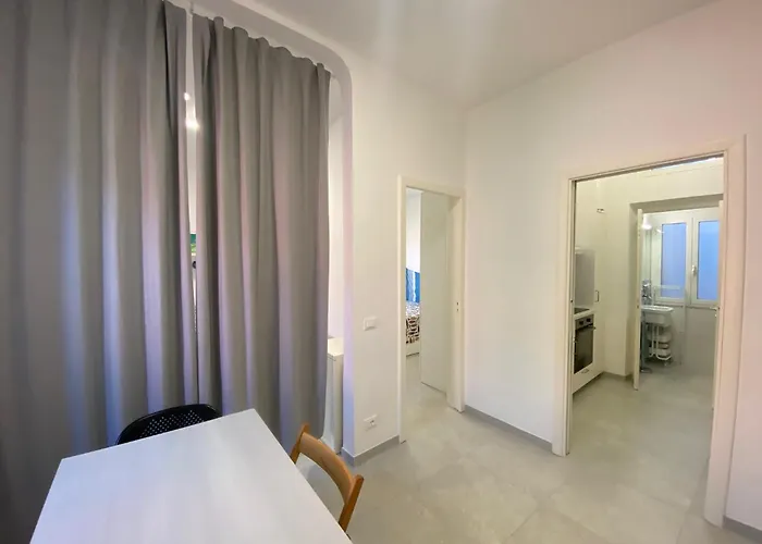 Casa Salomoni, Liguria * Альбиссола-Марина